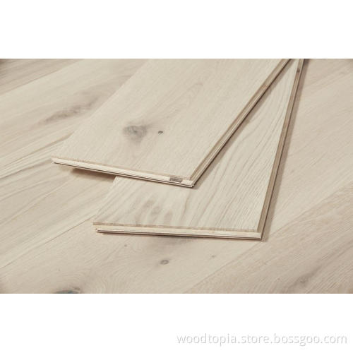 Free Sample Stylish Oak Wood Engineered Timber Flooring